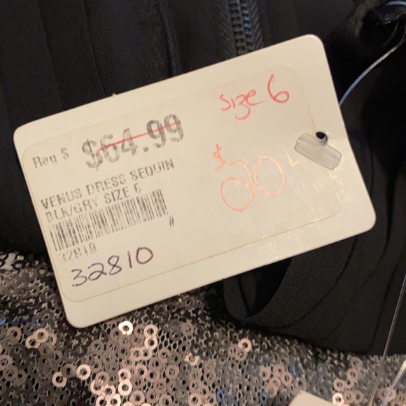 3/$30 NWT Venus Dress - Picture 11 of 12